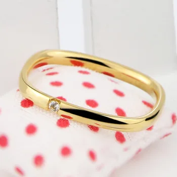 Hot Sælger Rustfrit Stål Smykker Kvadratisk Form Krystal Ring For Kærlighed Kvinde Ring Party Gave Engros