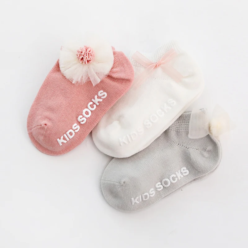 2020 3 Par/ Sæt Nyfødte Bomuld Sokker Baby Piger Anti-slip-Gulvtæppe Sokker Søde Tegneserie 3D Sløjfeknude Blomst Børn Pjusket Ankel Sok