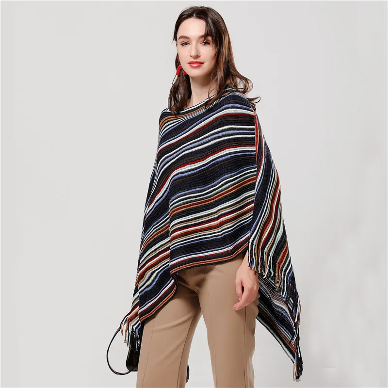 2020 nye kvinder tørklæde mode strikket dame poncho og caps stribet tyk varm vinter pashmina tørklæde på kvindelige ponchoer