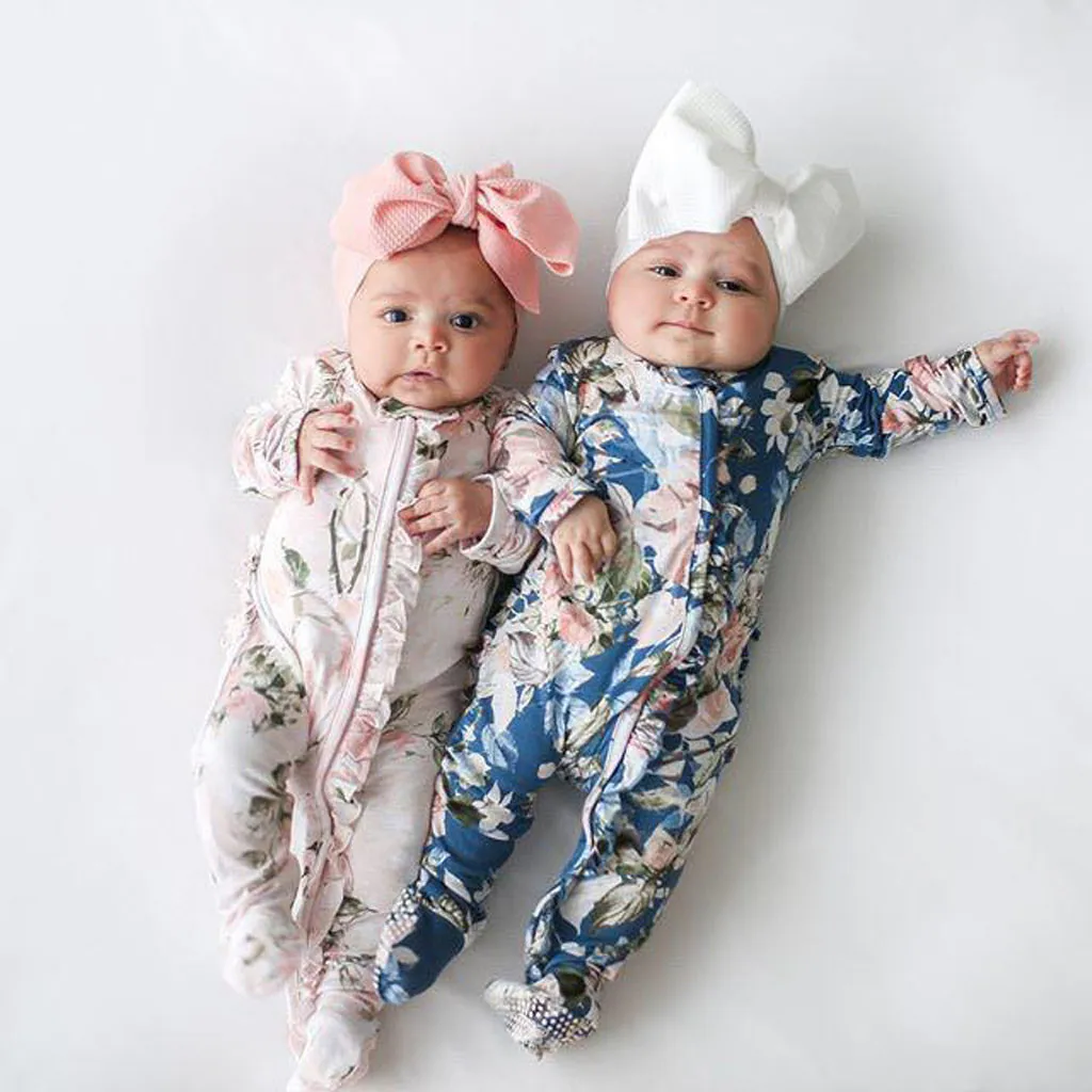 (3M-18M) Baby Lange Ærmer Blomster Print ombøjede Kanter, der er Omfattet Fødder Robe Pyjamas Crawler + Hårbånd Fashion Forår og Efterår S4