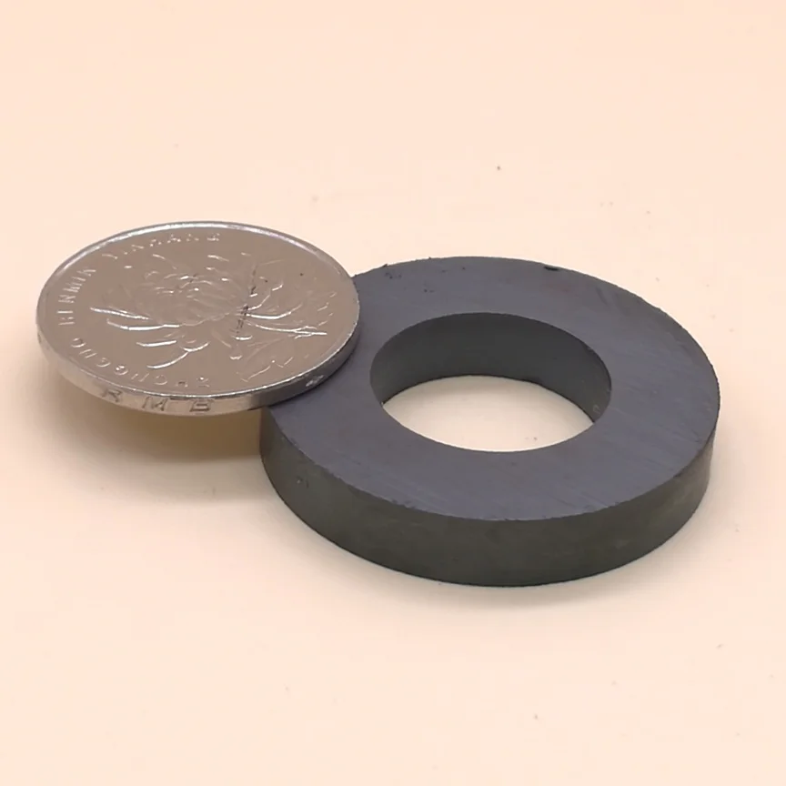 5pcs/masse Y30 Ring Ferrit Magnet 35*6 mm Hul 18mm Permanent magnet 35mm x 6mm Sort, Rund Højttaler 35X6 35-18*6