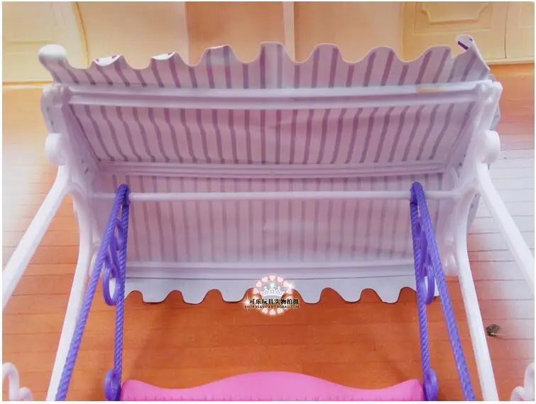 Hurtig Levering Pige Fødselsdag Gave Plast Vintage Sofa Søde Dukke Gynger Dukke Hus Spil Toy Tilbehør Til Barbie Dukke