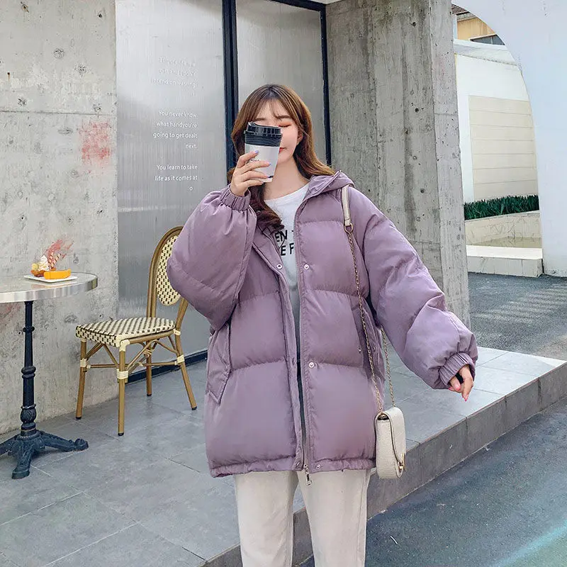 Koreanere 2021 Vinter Frakke Kvinder Hooded Solid Black White Female Varm Tykkere Ned Jakke Løs Oversize Dame Kort Parkacoats