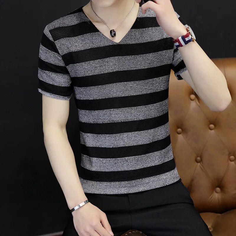Koreanske version af den tendens oshort-langærmet shirt t-shirt ærmer efteråret t-shirt Qiuyi nye koreanske version af den tendens til mænd