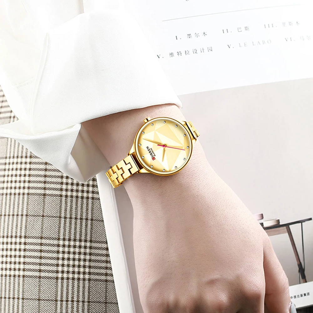Luksus Mærke CURREN Kvinders Watch Mode Elegant Kvarts Armbåndsur i Rustfrit Stål Kvindelige Ur Damer 9047 reloj mujer