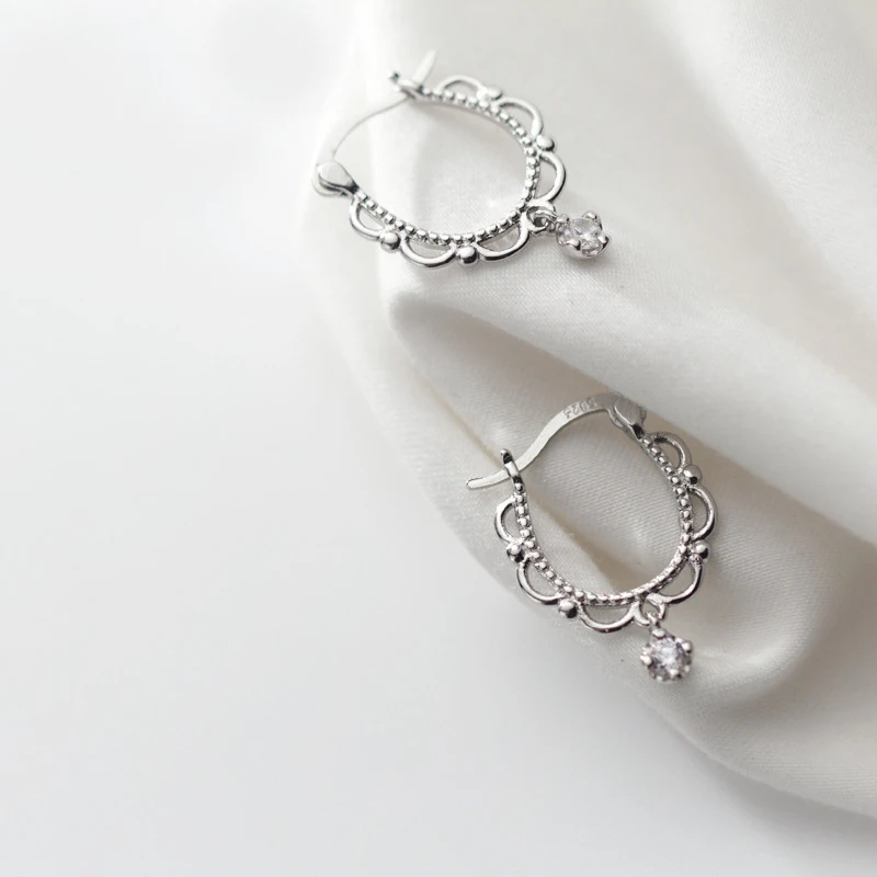 MloveAcc Ægte 925 Sterling Sølv Blonder Hoop Øreringe til Kvinder bryllupsfest Charmerende Smykker