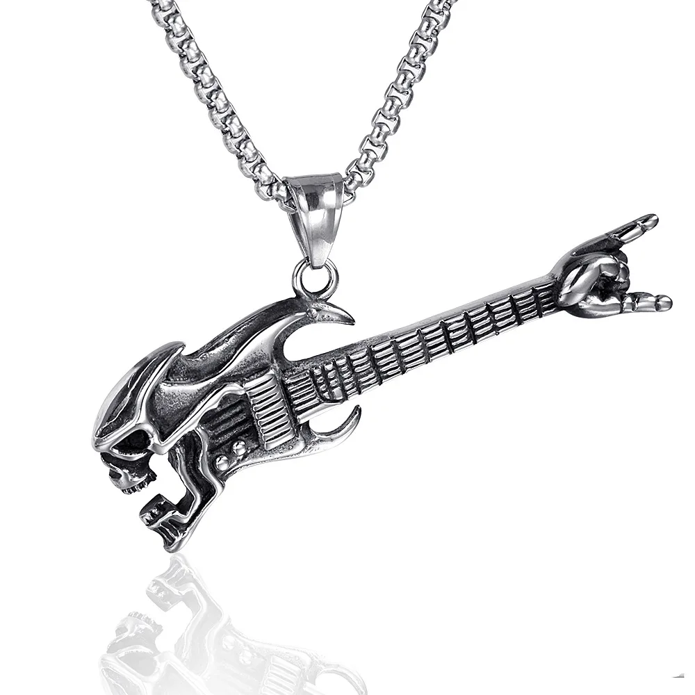 Rustfrit stål kraniet guitar vedhæng halskæde personlighed flamme guitar titanium stål halskæde punk smykker