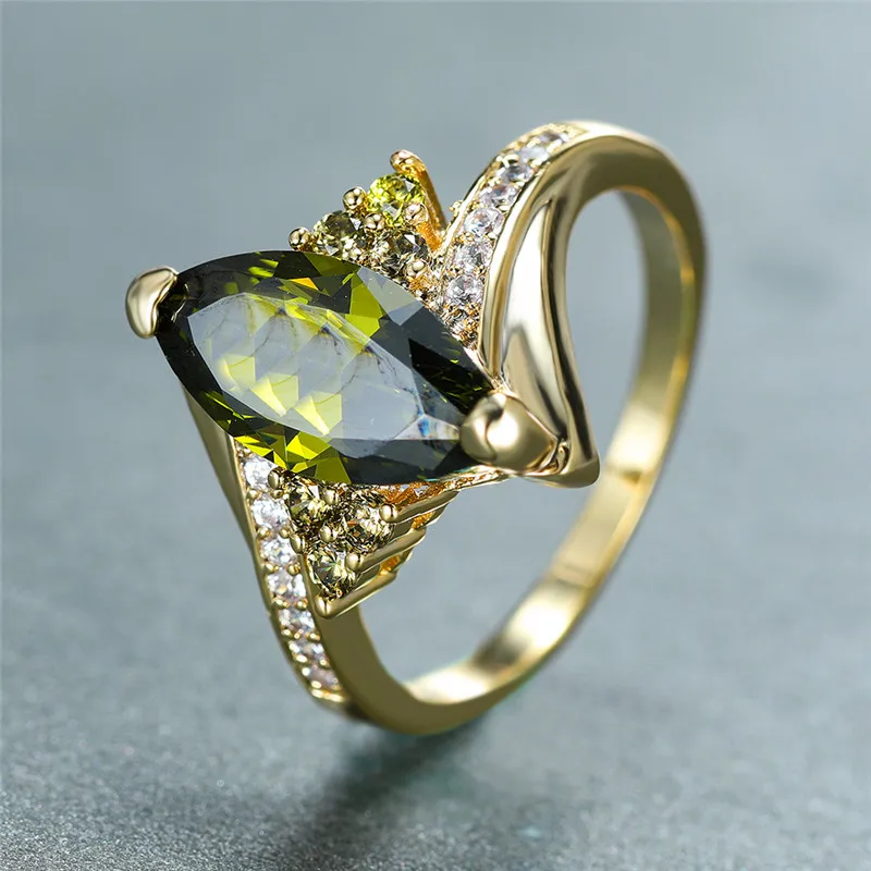 Vintage Kvindelige Oliven Grøn Krystal Ring Luksus Guld Farve Tynd Vielsesringe For Kvinder Trendy Brude Geometri Engagement Ring